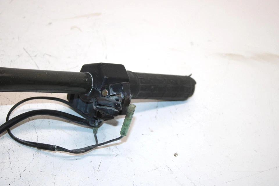 Conjunto de guidão 94 Yamaha Vmax 600 fabricante de equipamento original 8AB-23811-00-00 SY2 - Imagem 2 de 4