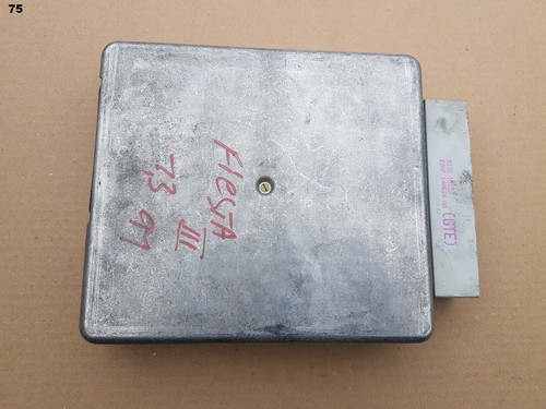 FORD Fiesta III GFJ 1.3 Benzin Steuergerät 92AB-12A650-EB Motorsteuergerät