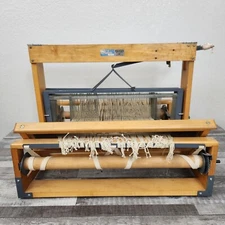 Structo Artcraft Loom 600 Wooden 20" Cloth Weaving Tabletop Hand Loom