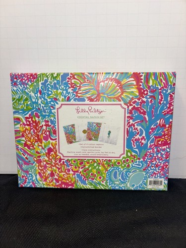 NEW Lilly Pulitzer Printed 4 Piece Napkin Gold Shell,Blue Seahorse,Lovers Coral - Picture 2 of 2