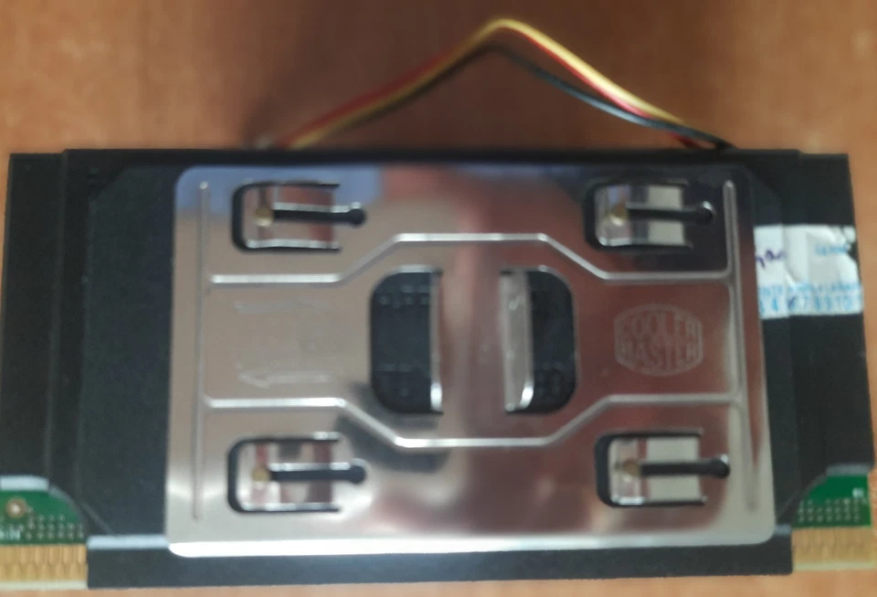 Processore CPU Intel Pentium II 400MHZ SL357 Slot 1  512MB Cache - Immagine 3 di 3