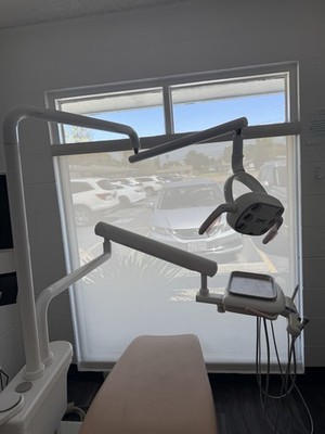 ProMa Royal Dental delivery system,  with TPC LED lights