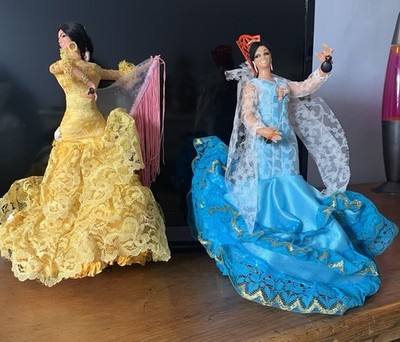 Two Spanish Flamenco Dancer Dolls 29cm tall