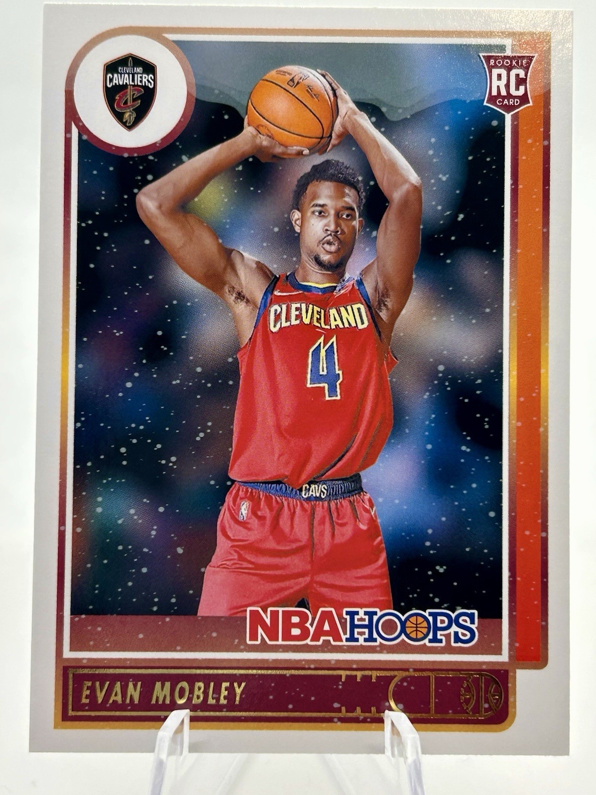 2021-22 Panini Hoops Evan Mobley #234 Winter RC- Cleveland Cavaliers