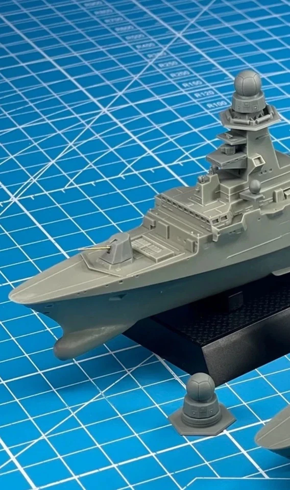 Kit modellino fregata antisommergibile versione waterline stampata 3D 1/700 Ita - Immagine 3 di 4