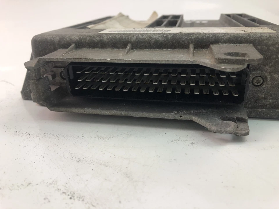 Centralina motore PEUGEOT 406 8B ECU 9630650880 20343700 - Immagine 2 di 3