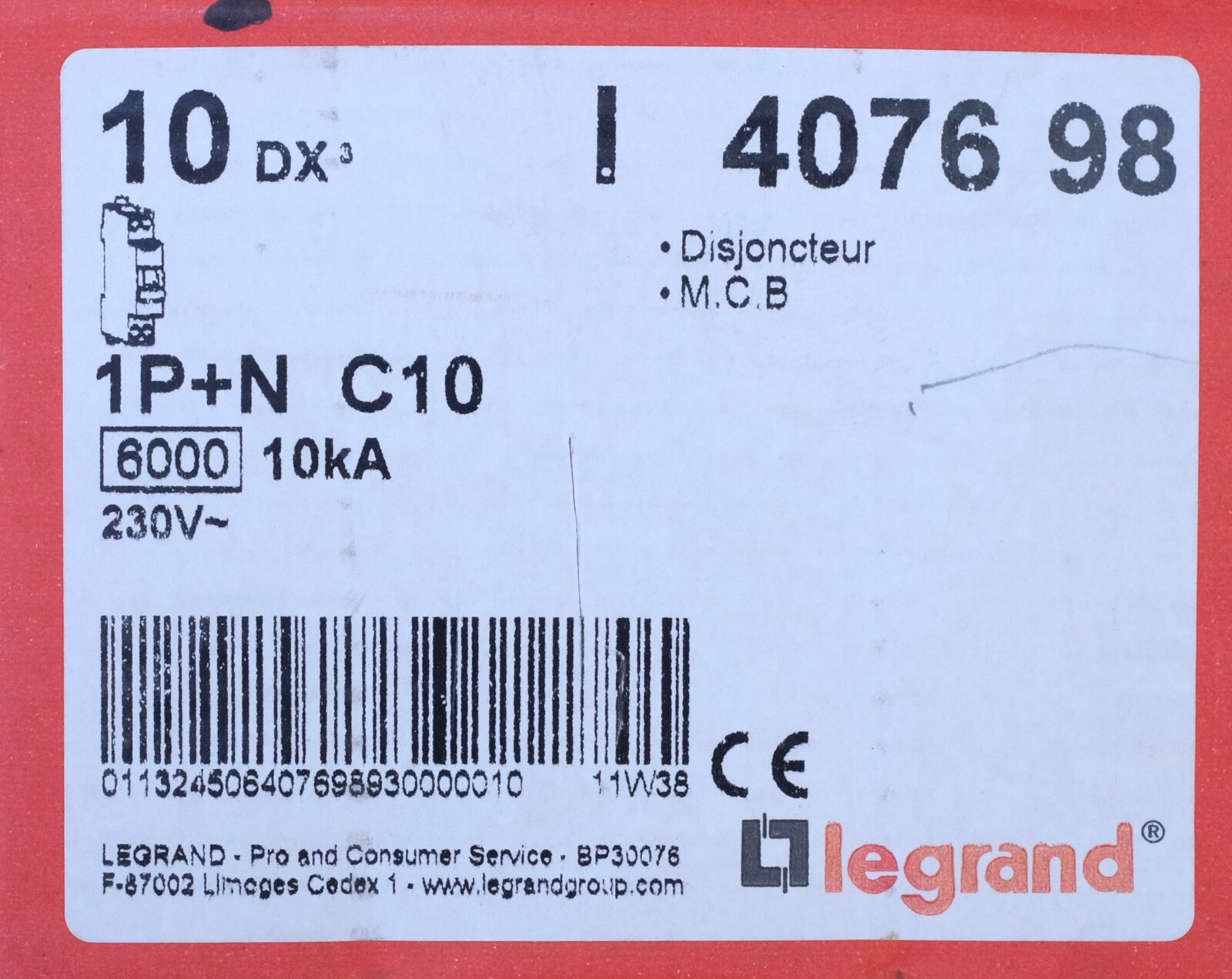 Disjoncteur Legrand 10A DX³ 407698 pour sécuriser l'éclairage de votre salon