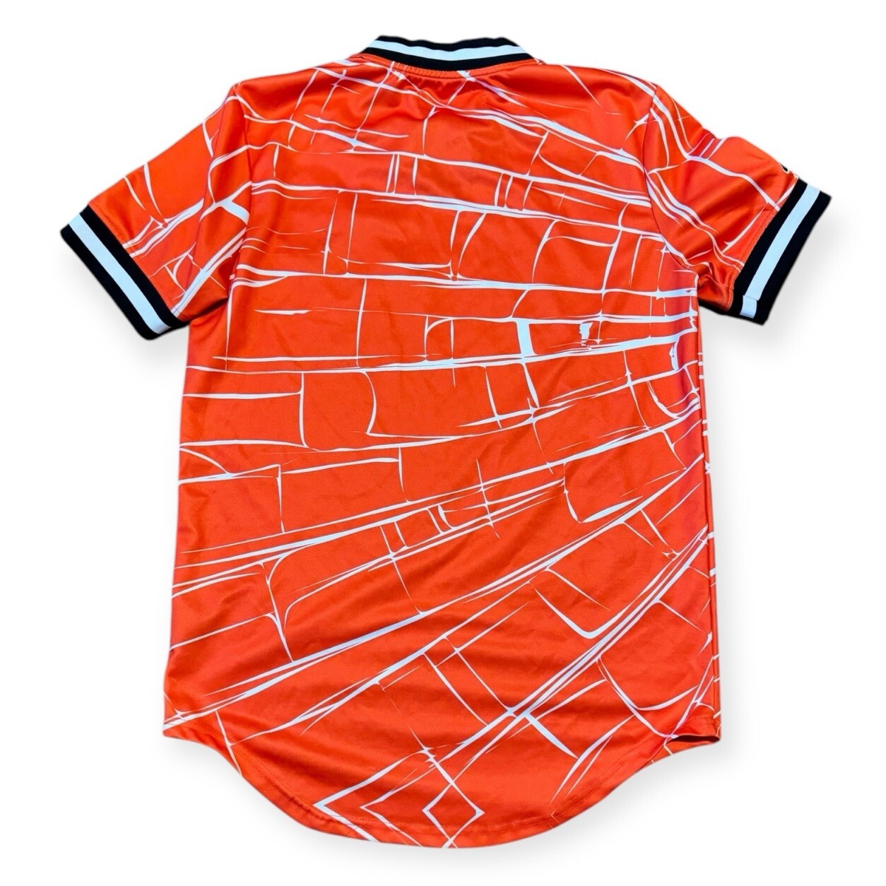 Black Pyramid Men’s Size MED Skate Jersey Chris Brown Urban Hip Hop Grunge Y2K image 2