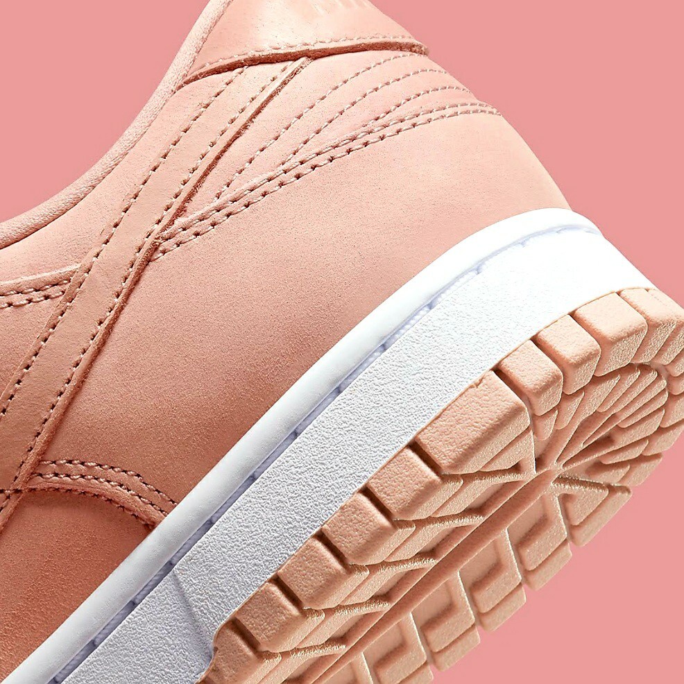 Nike Dunk Low Premium MF Pink Oxford Women's DV7415-600 SZ