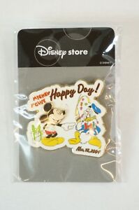 Disney Store JAPAN Pin Happy New Year 2003 HIRAGANA み Mickey JDS