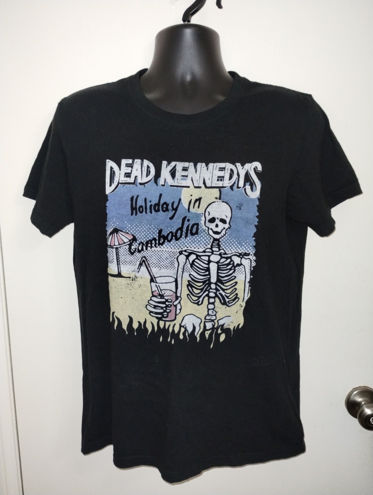 T-Shirt Dead Kennedys Holiday In Cambodia Jaune - T-Shirt Homme Coton Bitcruncher Neuf