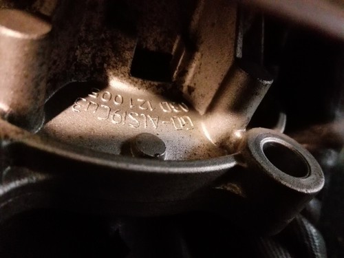 03D121028B Riemenscheibe der Wasserpumpe  SKODA SUPERB (3T) 1.4 TSI Ber.