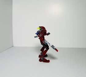 Lego 8601 - Bionicle Toa Metru Vakama - 2004 - 100% Complete w/Instructions