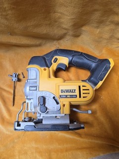 Dewalt 18v XR Jigsaw. Blade Holder Fell Off