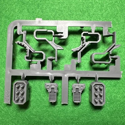 Warhammer 40k Space Marines Land Speeder Typhoon Raketenwerfer Teile Brandneu in OVP  