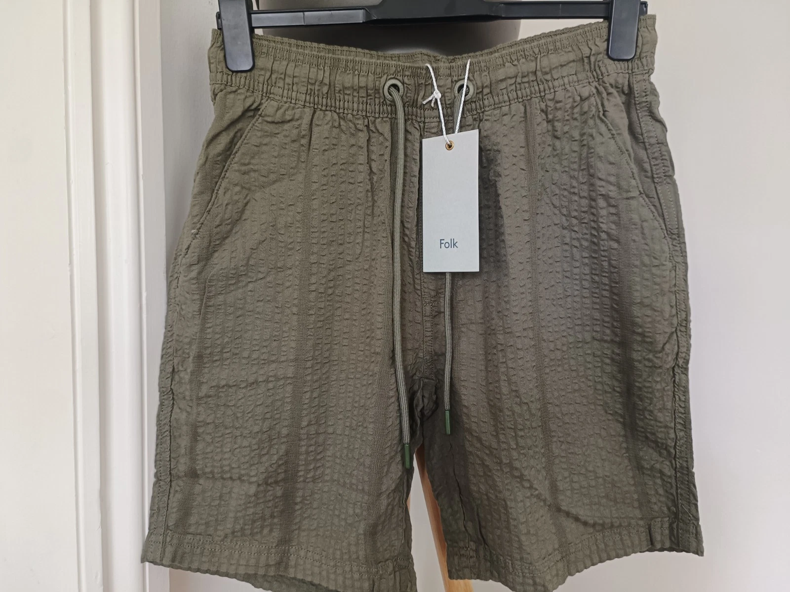 Folk Jarvis Cotton Blend Shorts Small Dark Khaki BNWT Minimalist Holiday Logo