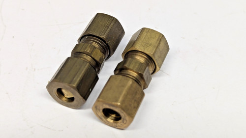 2 NOS Easton Weatherhead 1/4” x 1/4” Tube Union Brass Compression Fitting, 62C-4