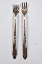 2 Wm A Rogers Oneida Silverplate Shrimp / Cocktail Forks 6” Unknown Pattern