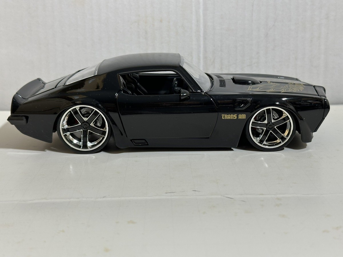 ミニカー JADATOYS 1972 PONTIAC TRANS AM Amazon.co.jp: JADA TOYS ミニカー 1/24サイズ 1972 Pontiac
