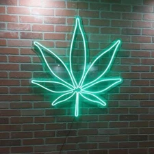 Vivid LED Weed Leaf Cannabis Marijuana 14"-32" Neon Sign Lamp Light Flex Acrylic