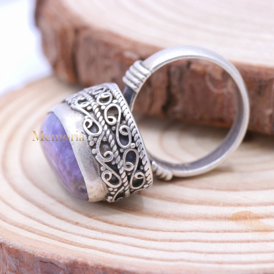 Anello Dichiarativo In Charoite In Argento Sterling 925 Fatti A Mano Da Uomo - Immagine 3 di 4