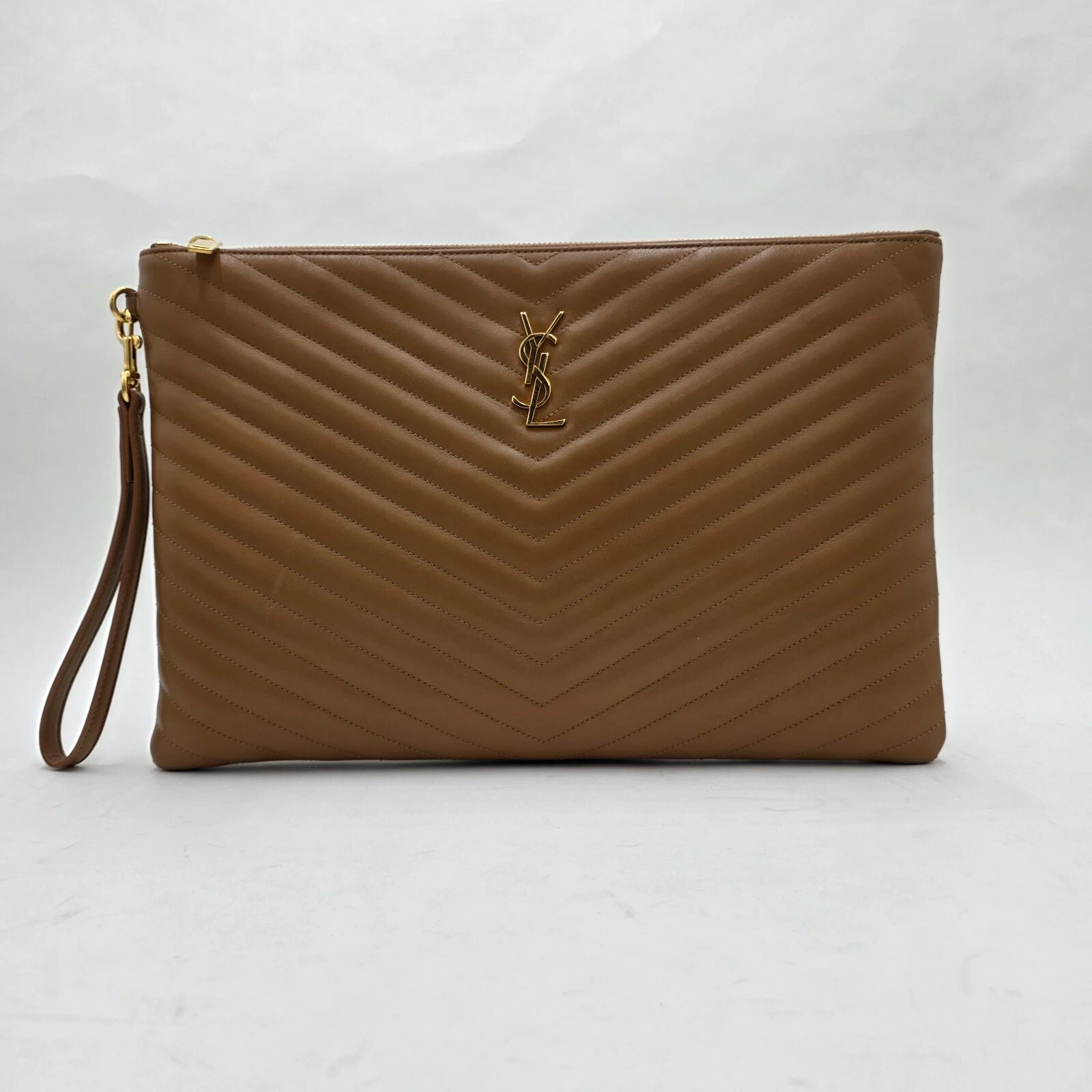 Saint Laurent — Saint Laurent Calfskin Matelasse Chevron Monogram Wristlet ( Pre-Owned )
