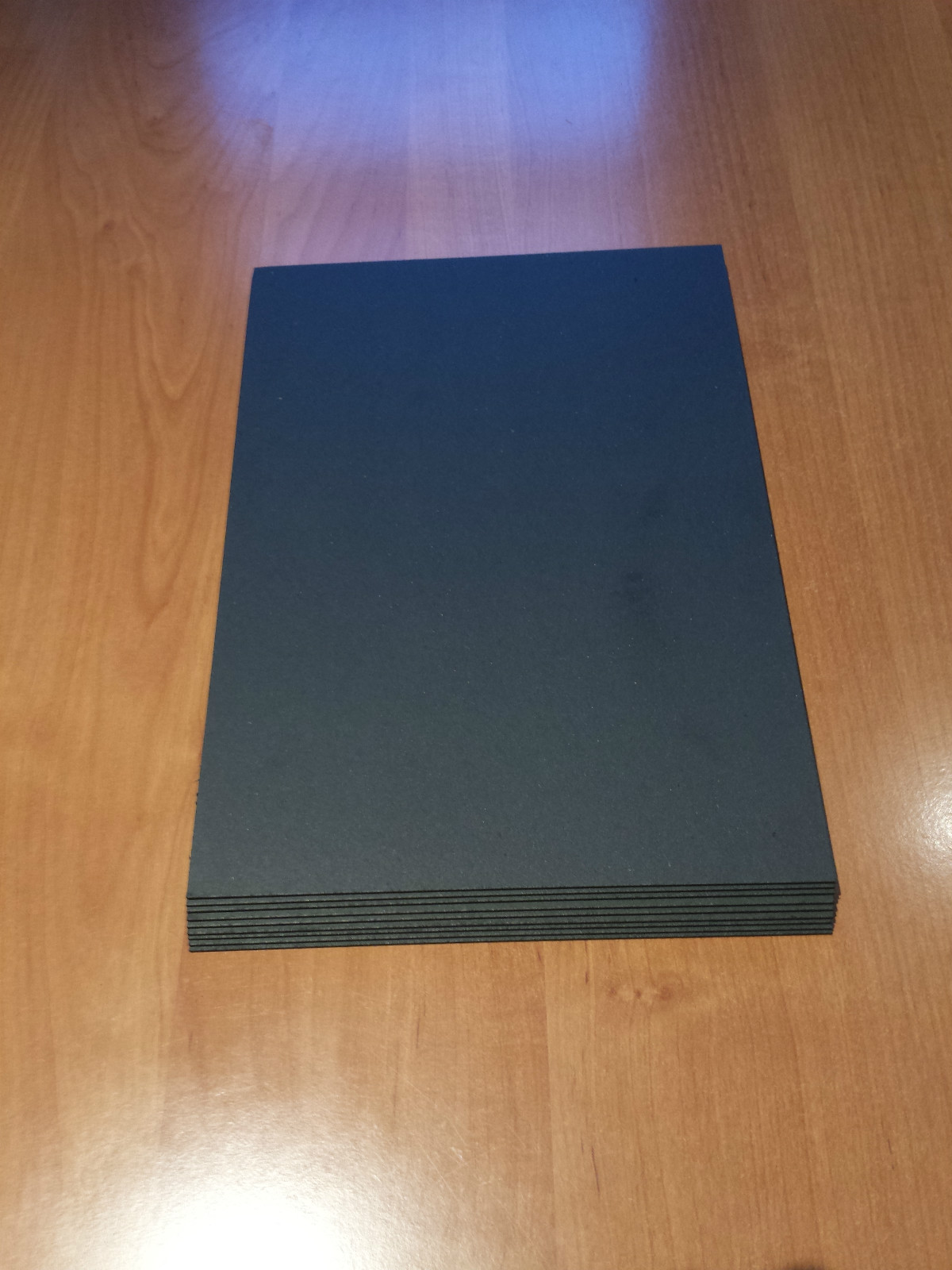 Schwarzpappe Pappe DIN A2 42 x 59,4 cm 1,5 mm dick schwarz