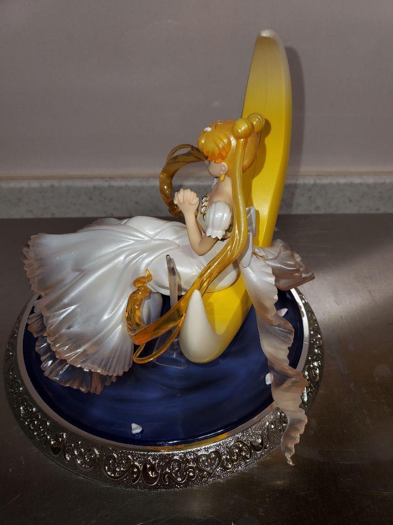 セーラームーン Figuarts Zero Princess Serenity 2020 Tokyo Limited Princess Serenity FiguartsZero VS 2016