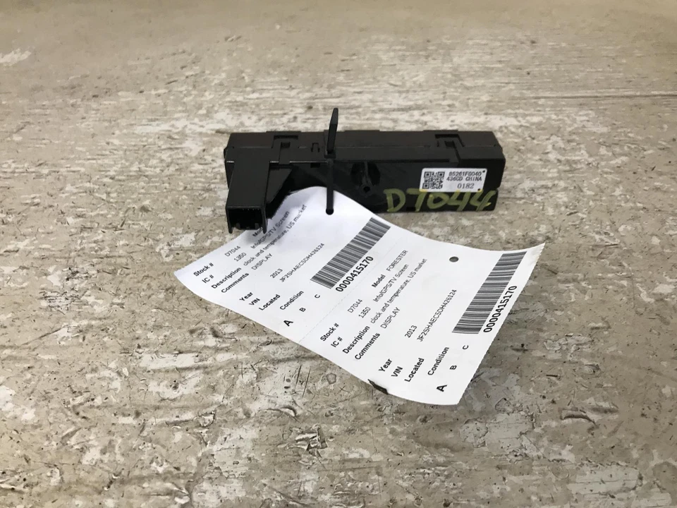 Pantalla de infoentretenimiento usada se adapta a: reloj Subaru Forester 2013 2,5 L y temperatura Foto 3 de 4