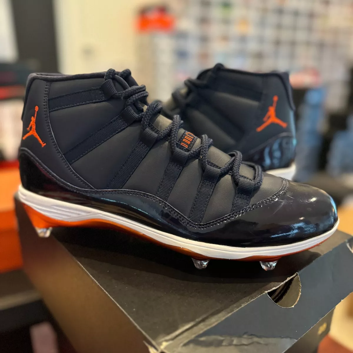Air Jordan XI 11 Cleats sz 12 Jordan Howard Chicago Player Exclusive PE Bears