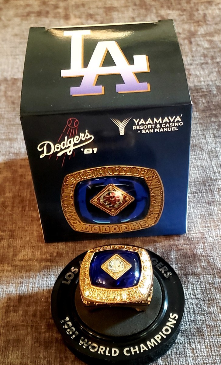 2023 Fernando Valenzuela Los Angeles Dodgers 1981 World