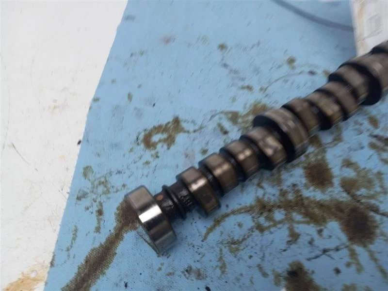 Chrysler Town Country 2007 árbol de levas Foto 2 de 4