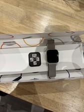 Apple Watch SE Gen 2 40mm Starlight Aluminium