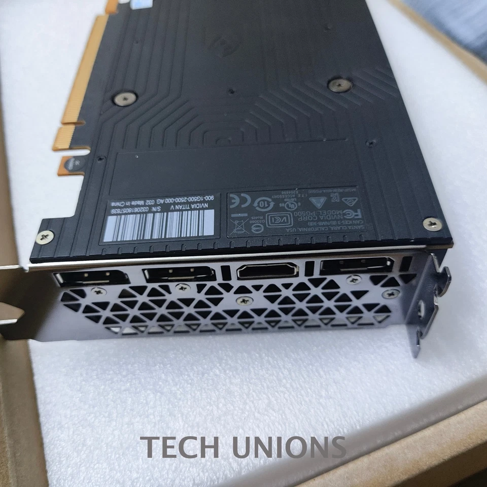 NVIDIA Titan V 12GB HBM2 Professional CUDA Graphics Card GPU 900-1G500-0000-000 - Image 2 of 4