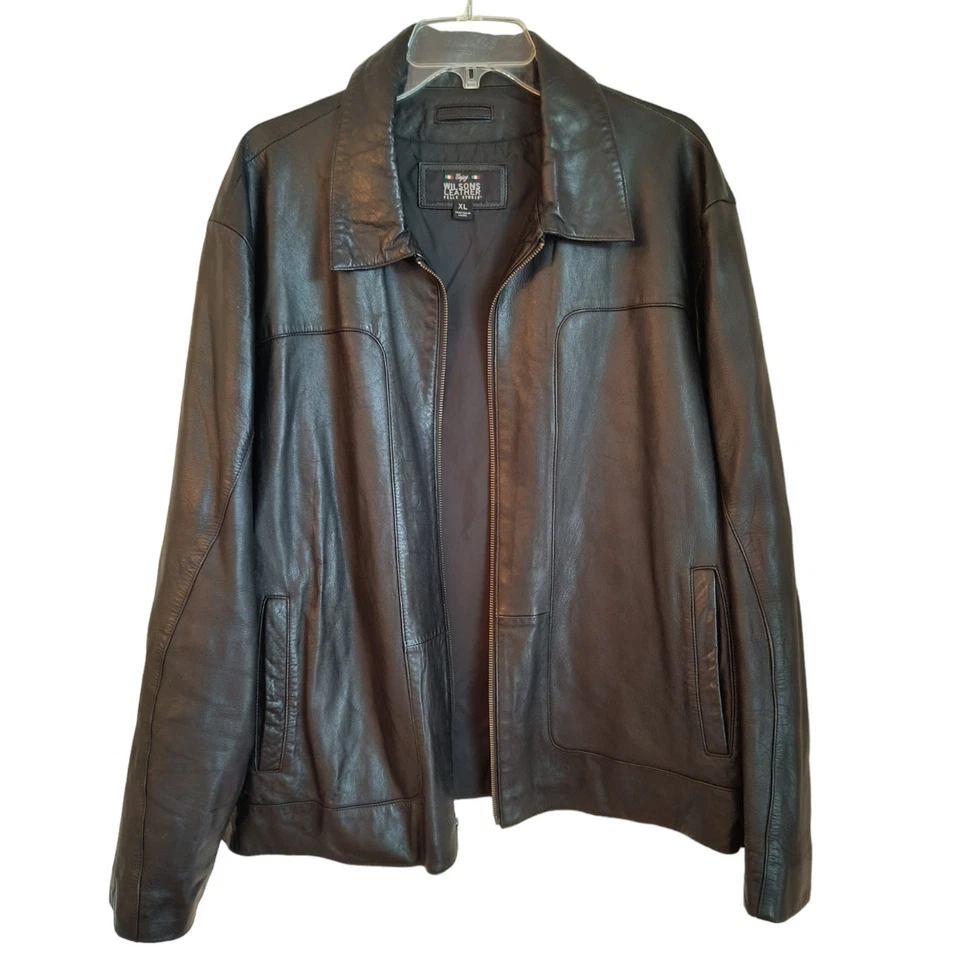 Wilson Leather jacket Men's Size XL Black Collared Full zip Pockets Lined Coat - Image 4 of 4