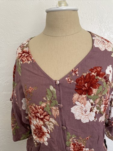 Abound Purple Shake Vintage Style Flower Top sixe XXS - Picture 2 of 7