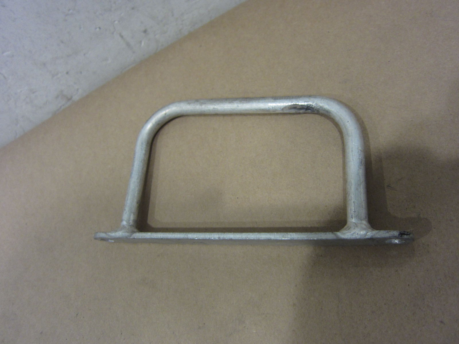 Ferrari 360 Modena - Oil Hose Retaining Bracket - Part# 181860