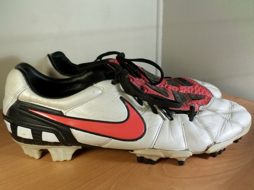 Nike Total 90 Men's Size 12.5 Soccer 