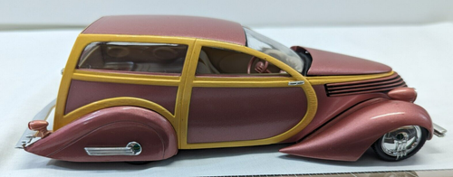 Ertl Diecast 1999 American Muscle Posies 1:24 Model Car USA - Picture 3 of 15