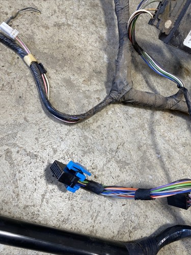 1996 Jeep Cherokee XJ 4.0 5 SPEED 4x4 Under Dashboard Wiring Harness (GB96) - Picture 8 of 24