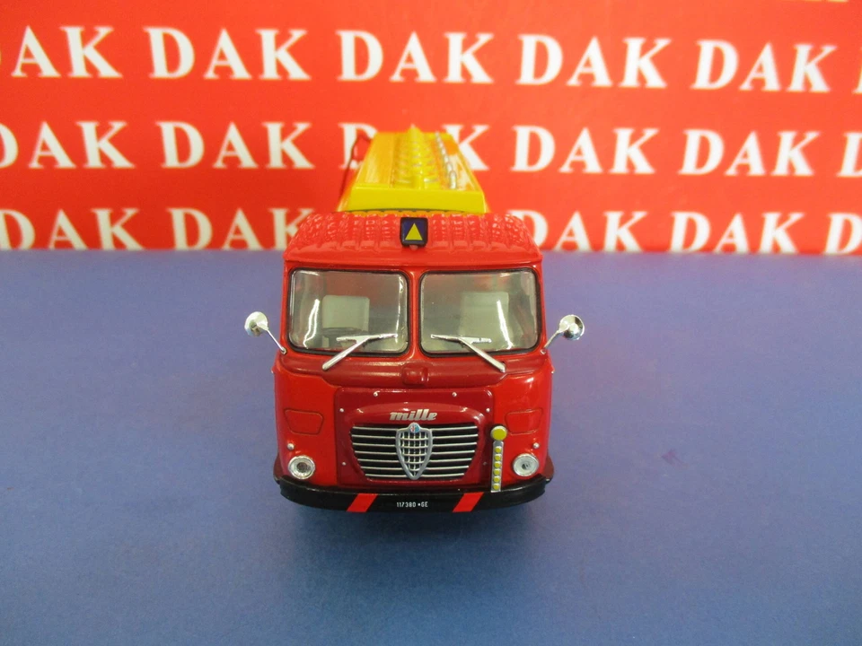 Die cast 1/43 Modellino Camion Truck Alfa Romeo Mille A Cisterna Shell 1960 - Immagine 3 di 4