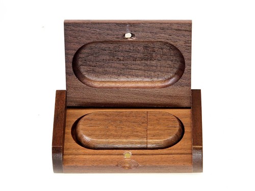 Free engraving Personalised Walnut Wood USB 32GB USB 3 Flash Drive - Afbeelding 4 van 7