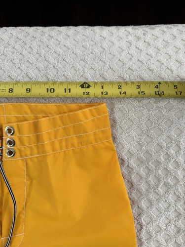 Vintage Birdwell Beach Britches Boardshorts Badehose 4" Nylon gelb Größe 28 - Bild 5 von 10