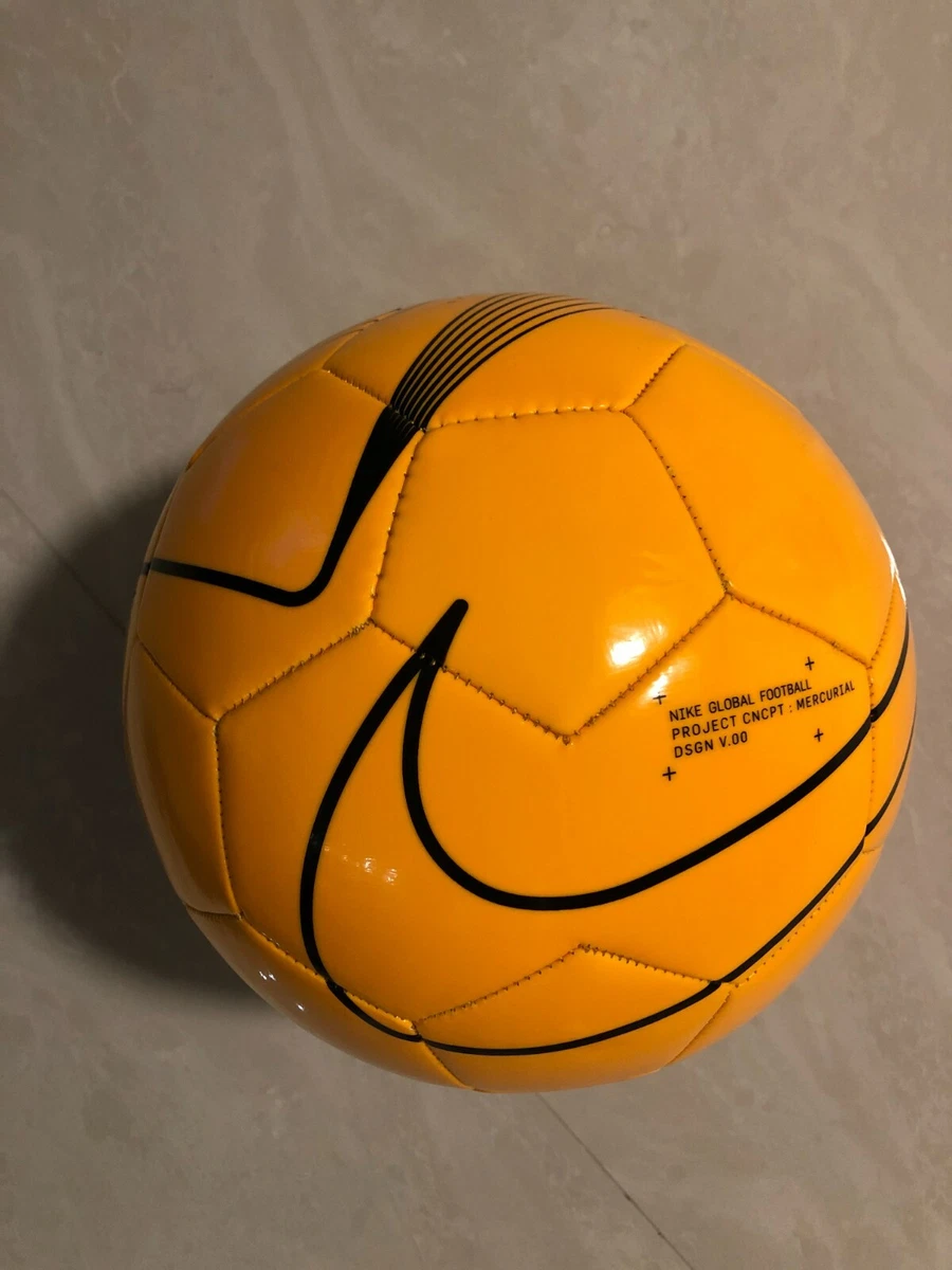 Nike mercurial cheap soccer ball