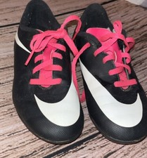 Nike Jr Bravata FG Kids Black/Pink Soccer Cleats Size 1C 749906-016 White Swoosh