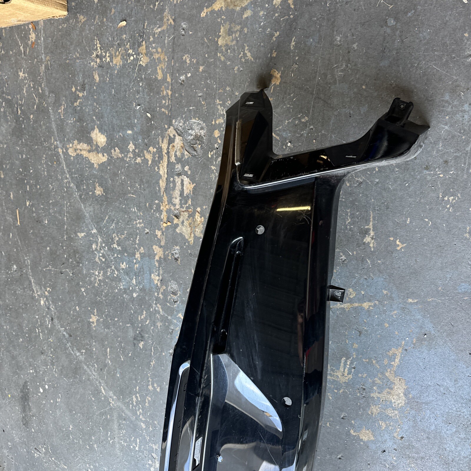 2016 2017 2018 2019 2020 MCLAREN 570S REAR BUMPER COVER OEM 13A3726CP Damaged
