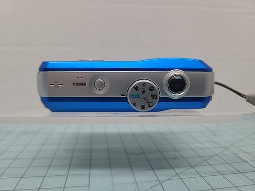 Cámara digital compacta Samsung S860 8,1 MP apuntar y disparar azul para piezas - Imagen 2 de 4