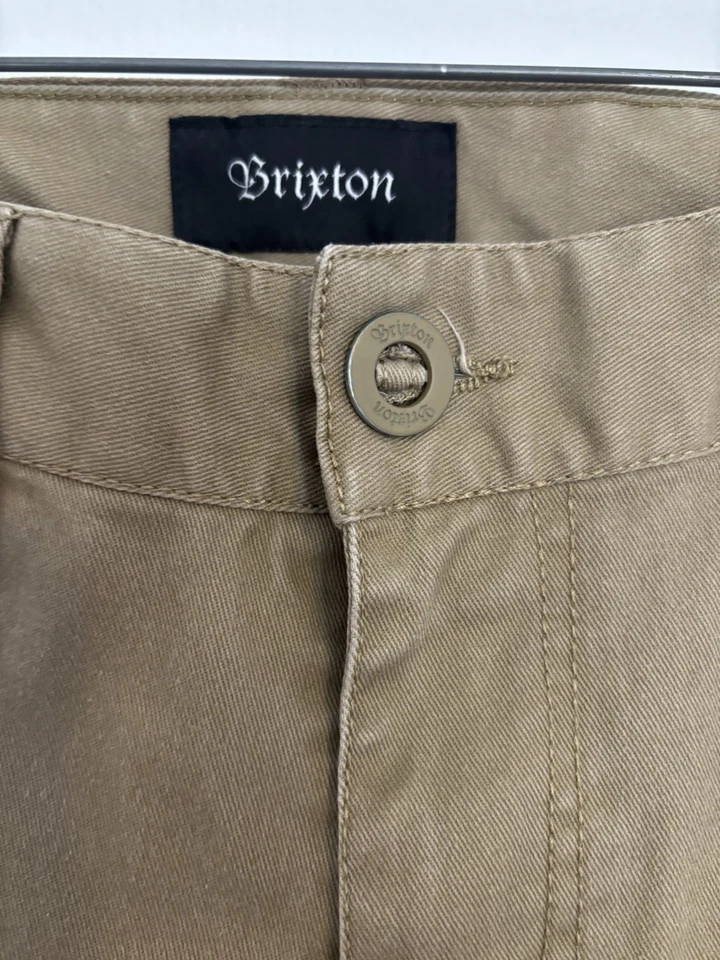 Мужские хаки Brixton, 31/x32, плоские спереди - Изображение 3 из 4