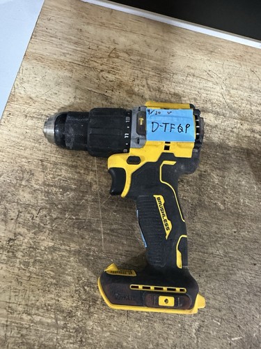 Dewalt 20V DCD799 Hammer Drill/Driver For Parts Or Repair D-TFQP