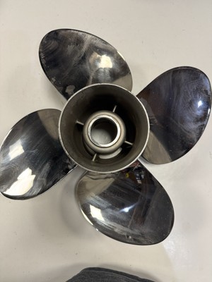 EXPRESS MACH4 (14 X 13'') TURNING POINT RH PROPELLER, 31431330